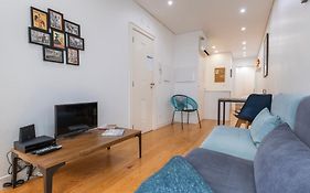 Modern Apartment In Bairro Alto By Lovelystay